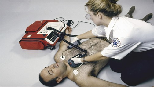 心肺复苏术心脏电击除颤