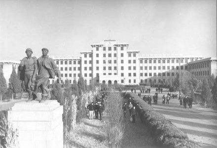 北京科技大学北京钢铁学院