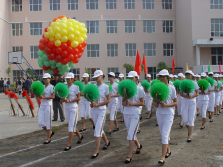 鸡西市职业教育中心教育理念学校