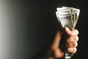 财政赤字增发货币