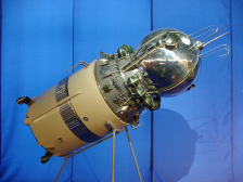 神舟飞船历史背景