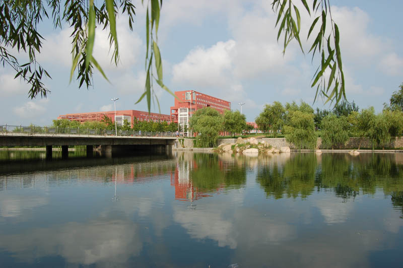 曲阜师范大学工学院教学建设