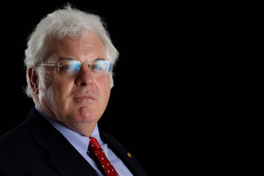 劳克林个人简介