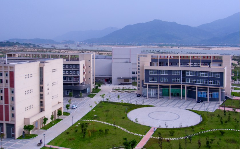 福建艺术职业学院师资力量