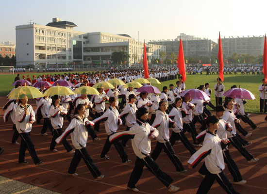 云南师范大学附属中学学生成绩