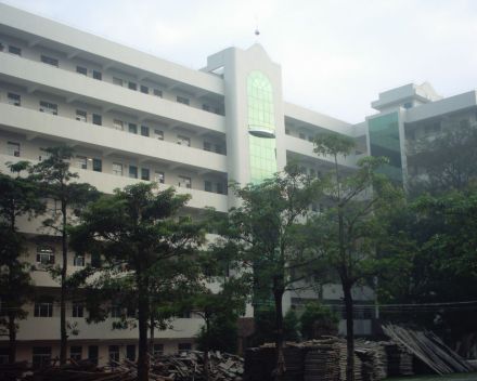 廉江市廉江中学学校设施