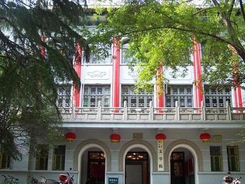 华中师范大学文学院专业建设