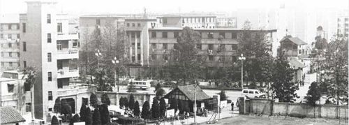 成都信息工程大学人南记忆