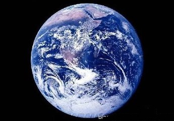 地球重力场模型在地球科学中重力场结构是地球质体密度分布的直接