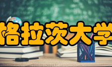 外国语言文学类专业排名