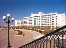 哈尔滨学院校训