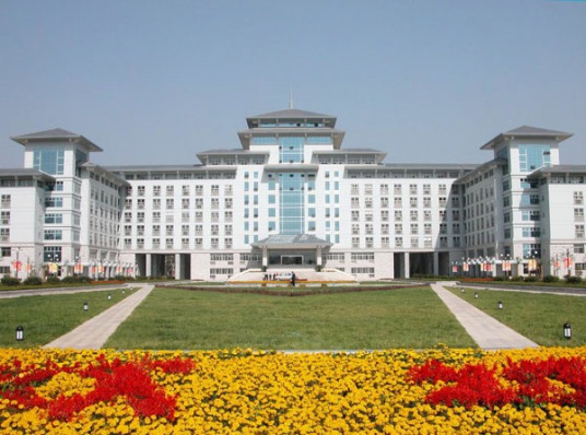 黑龙江大学呼兰校区管委会职责