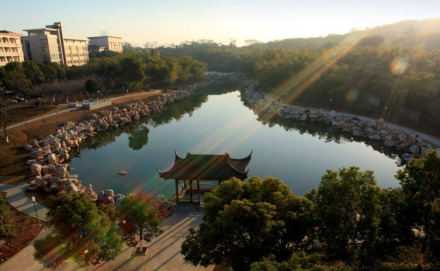 江苏省宜兴中等专业学校学校荣誉