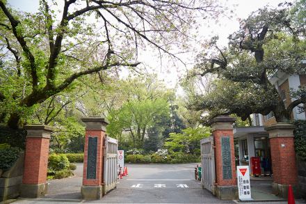 学习院大学创立背景学习院大学起源于1847年