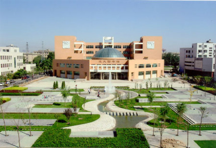 北京工业大学继续教育学院机构设备