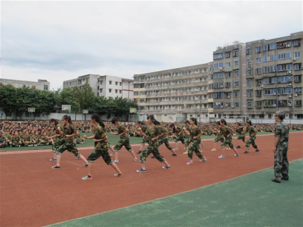 四川省江油市第一中学简介