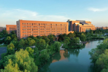 浙江财经大学东方学院教学建设