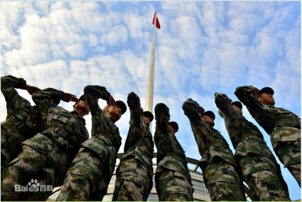 成都信息工程大学国防军魂