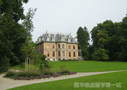 苏黎世艺术学院硕士