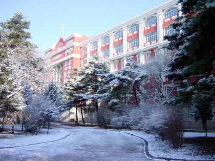 长春工业大学教学建设