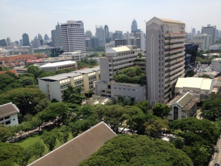 朱拉隆功大学经济学院学院