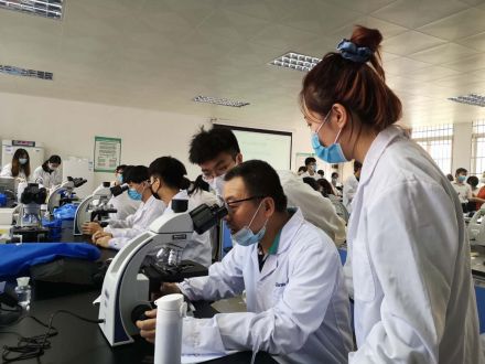 广州南方学院教学建设